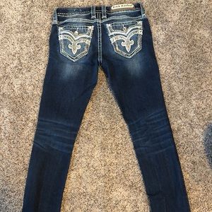 Rock revival straight jeans